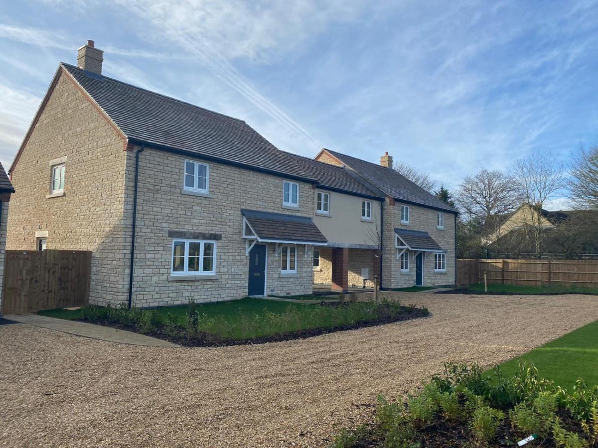 4 Freelands Gate, Witney, Oxfordshire Vila Exterior foto